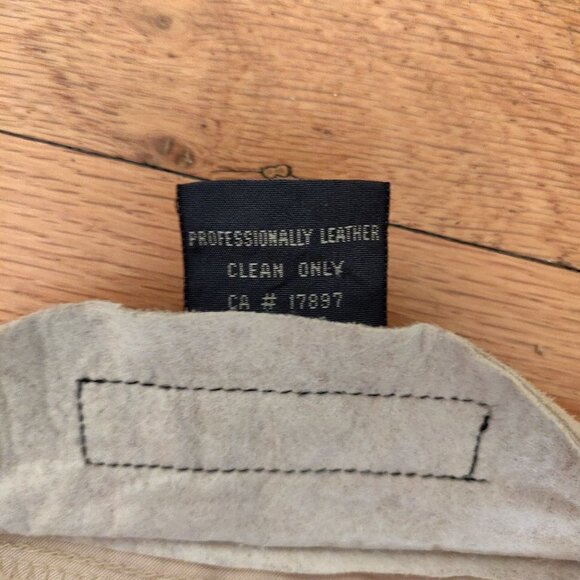 Vintage Banana Republic Genuine Suede Skirt - Picture 6 of 7